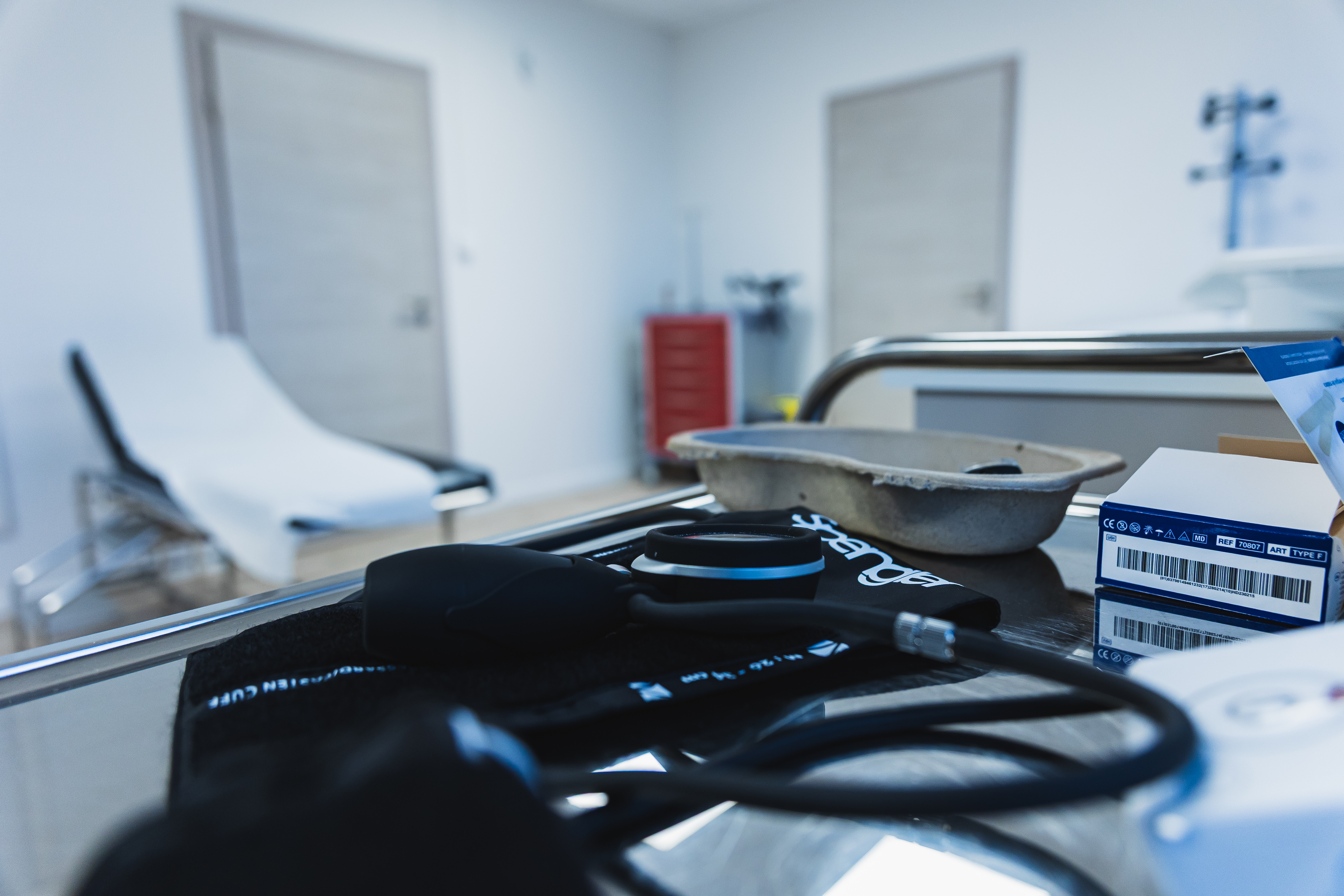 DPT57BITCHELD77.jpg (12.59 MB)