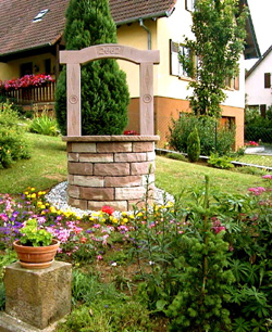 Fontaine 1.jpg (87 KB)